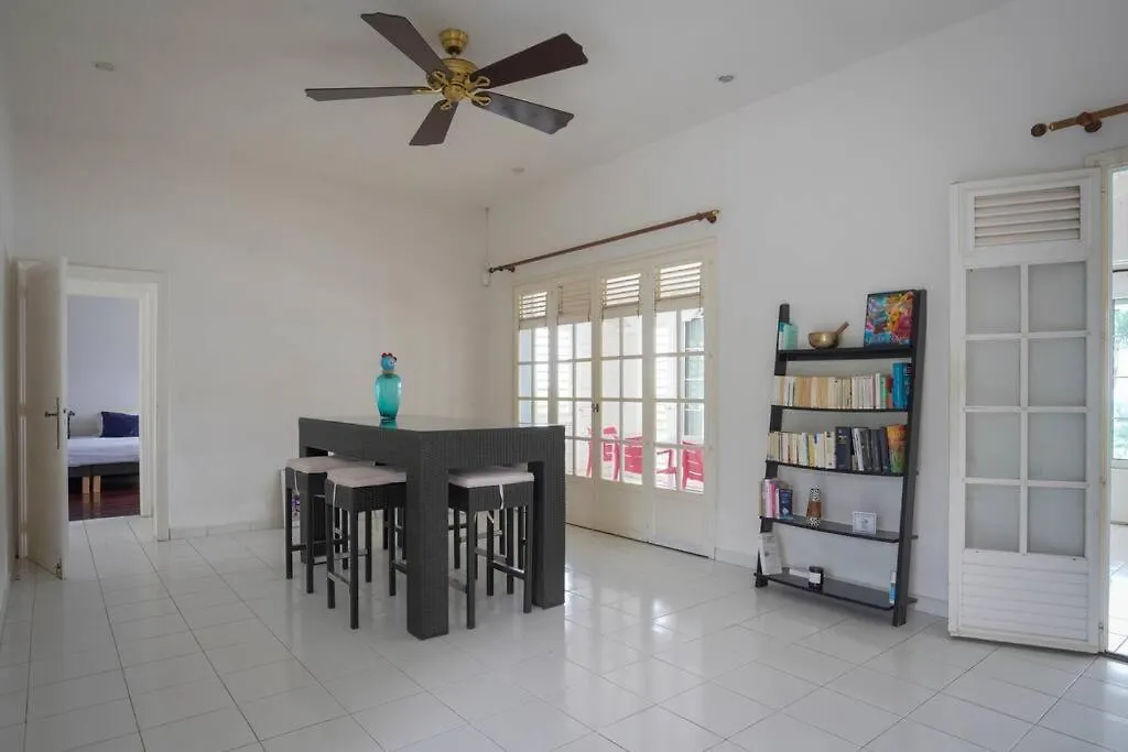 Villa Terraviva St Francois, Jardin, Piscine, 8 Pers サン・フランソワ